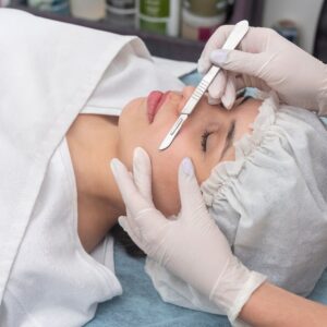 Glass Skin Facial with Dermaplaning Training Course