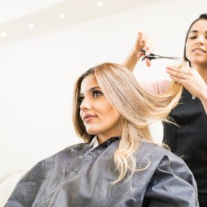 Online Cutting & Blending Hair Extensions Training Course